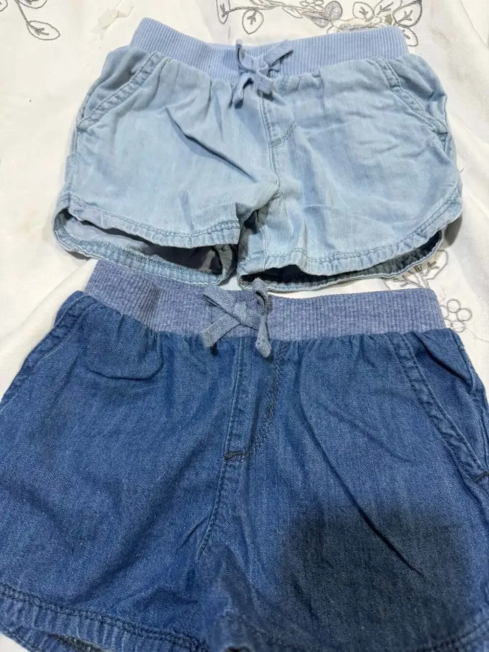 The Children's Place Toddler Girls Pull-On Chambray Shorts Size 3T Lot of 2